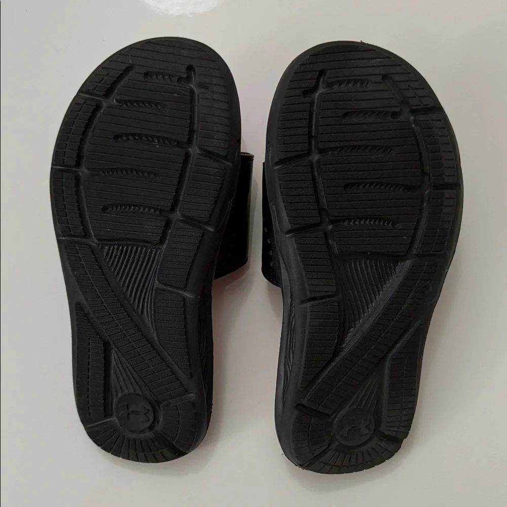 New Under Armour Slide Sandals Girls Youth 1Y Kids Black Hot Pink Foam Ignite